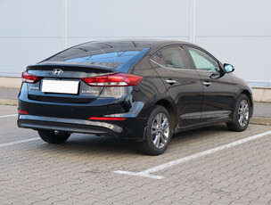 Hyundai Elantra 2016 1.6 CVVT 141678km Sedan