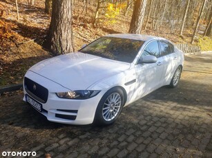 Jaguar XE 2.0 D Prestige