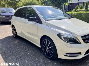 Mercedes-Benz Klasa B 180 (CDI) d 7G-DCT AMG Line