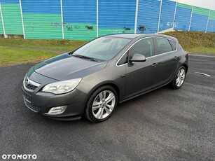 Opel Astra 1.6 Turbo Automatik 150 Jahre