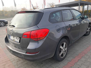 Opel Astra 2011 1.4 16V 216303km Kombi