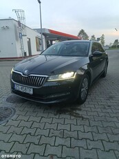 Skoda Superb 2.0 TDI SCR Style DSG