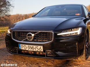 Volvo S60 T4 R-Design First Edition