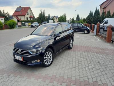 Używane Volkswagen Passat - 58 800 PLN, 225 109 km, 2015