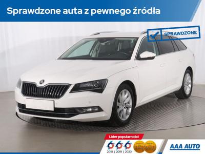 Używane Skoda Superb - 89 000 PLN, 157 264 km, 2019