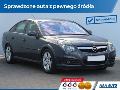 Używane Opel Vectra - 6 500 PLN, 302 730 km, 2005