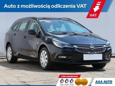 Używane Opel Astra - 46 000 PLN, 141 992 km, 2018