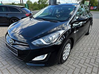 Używane Hyundai I30 - 31 400 PLN, 257 000 km, 2015