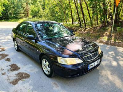 Używane Honda Accord - 7 900 PLN, 260 331 km, 1998