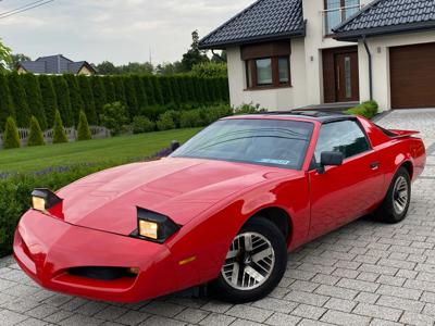 Używane Pontiac Firebird - 30 800 PLN, 200 000 km, 1991