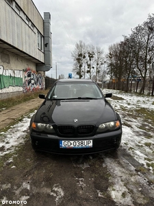 BMW Seria 3 318i