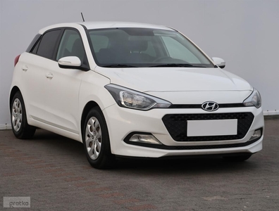 Hyundai i20 , Salon Polska, Serwis ASO, Klima