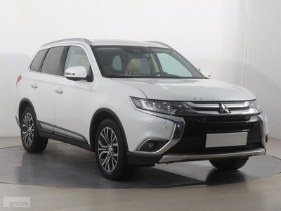 Mitsubishi Outlander III , Salon Polska, Serwis ASO, GAZ, Automat, 7 miejsc, Skóra,