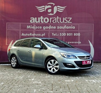 Opel Astra -- REZERWACJA -- / Szyberdach / Xenon / Grzane Fotele / J (2009-2019)