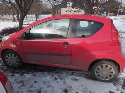 Peugeot 107 1.0 benzyna