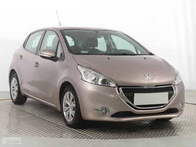 Peugeot 208 , Salon Polska, Klimatronic, Tempomat