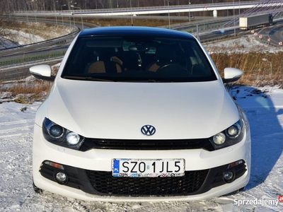 Volkswagen Scirocco 2011r. z automatyczną 7 biegową skrzynią