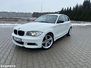 BMW Seria 1 118d Sport Line