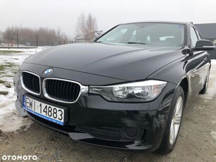 BMW Seria 3 316d Sport Line