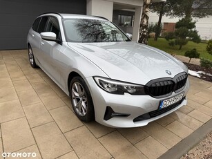 BMW Seria 3 318d Advantage