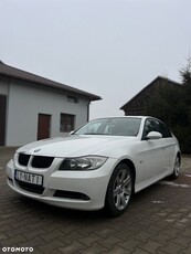 BMW Seria 3 318i