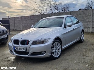 BMW Seria 3 318i