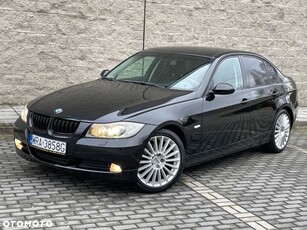 BMW Seria 3 318i