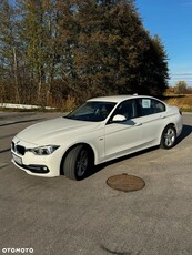 BMW Seria 3 318i GPF Sport Line