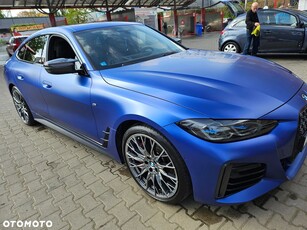 BMW Seria 4 M440i xDrive mHEV sport