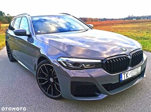 BMW Seria 5 520d xDrive M Sport sport