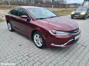 Chrysler 200