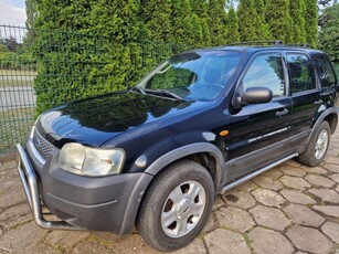 Czarny Ford Maverick 2,0 gaz LPG 4x4 2003 - Bogata