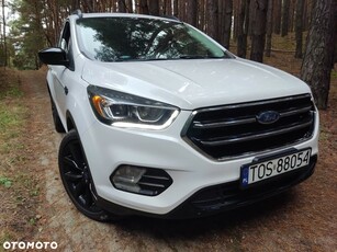 Ford Escape 2.0 EcoBoost AWD Titanium