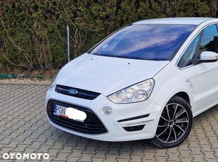 Ford S-Max 2.0 TDCi DPF Titanium