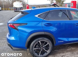 Lexus NX 300h Comfort AWD