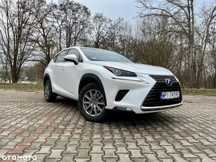 Lexus NX 300h Elegance 2WD