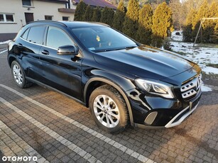 Mercedes-Benz GLA 200 7G-DCT