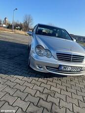 Mercedes-Benz Klasa C 220 T CDI Automatik Classic