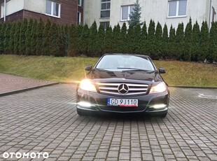 Mercedes-Benz Klasa C 250 (BlueEFFICIENCY) 7G-TRONIC Avantgarde