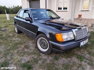 Mercedes-Benz W124 (1984-1993)