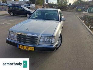 Mercedes-Benz W124