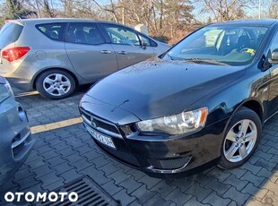 Mitsubishi Lancer 1.5 Invite