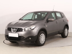 Nissan Qashqai 2011 1.6 160663km SUV