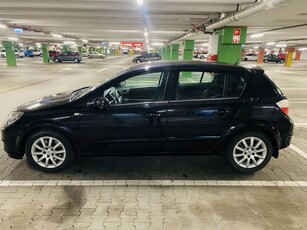 Opel Astra 1.9 CDTI 150 KM