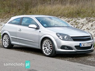 Opel Astra 2.0