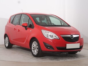 Opel Meriva B , Serwis ASO, Klimatronic, Tempomat, Podgrzewane siedzienia,