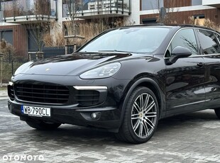 Porsche Cayenne Standard