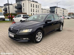 Skoda Superb 2.0 TDI Ambition DSG