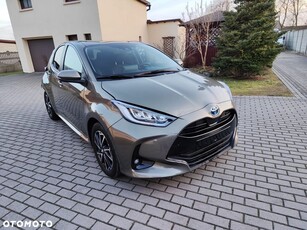 Toyota Yaris Hybrid 116 1.5 VVT-i Business Edition