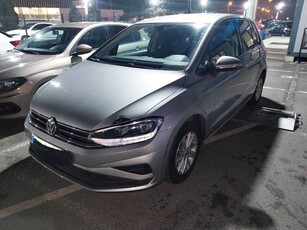 Volkswagen Golf Sportsvan 2018 1.0 TSI 68144km n/a